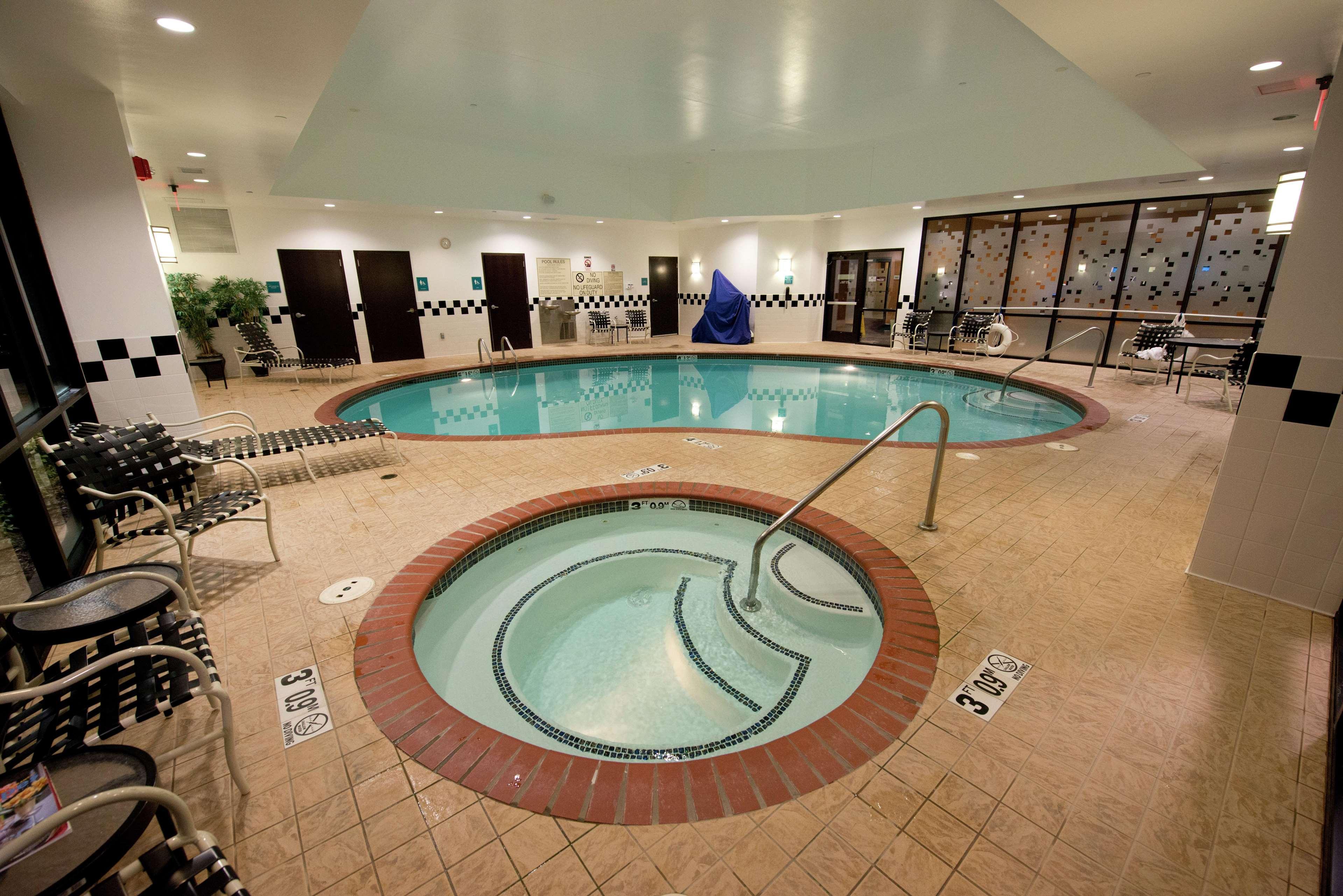 Doubletree Suites By Hilton Bentonville Kültér fotó