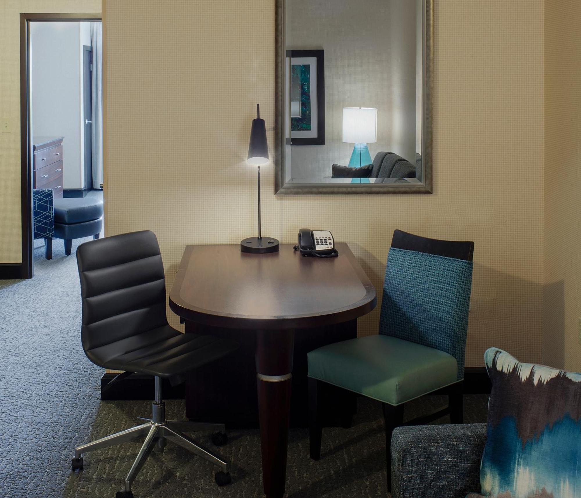 Doubletree Suites By Hilton Bentonville Kültér fotó